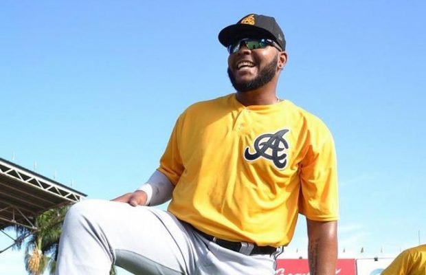 Edwin Espinal cambiado por las Águilas a los Leones