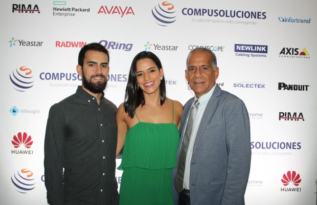 Compusoluciones celebra encuentro navideño