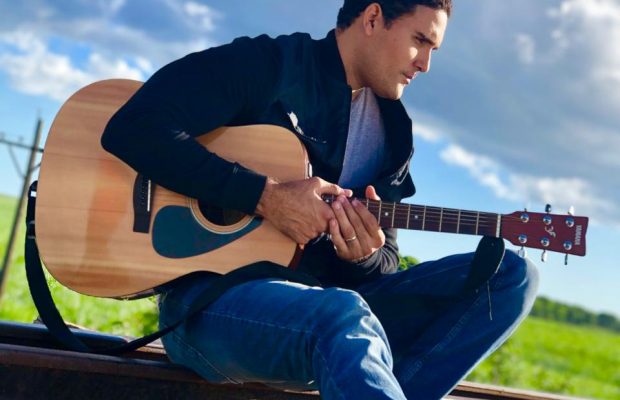Wilman Reyes presenta videoclip de su nuevo sencillo “Agradecido”.