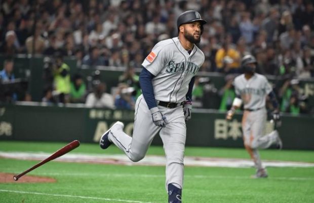 Domingo Santana dejado libre por Seattle