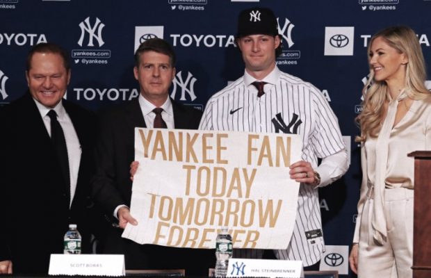 Gerrit Cole cumple un sueño al vestir el uniforme Yankee