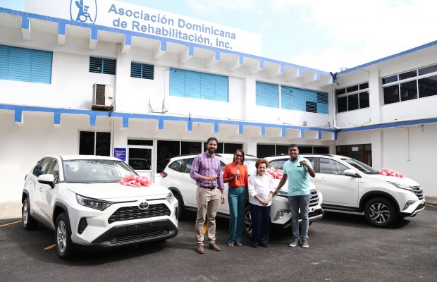Rehabilitación entrega premios de su Sorteo de Navidad 2019