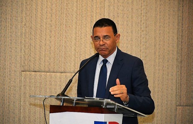 Intermitencia del pánico, la nueva obra Menoscal Reynoso