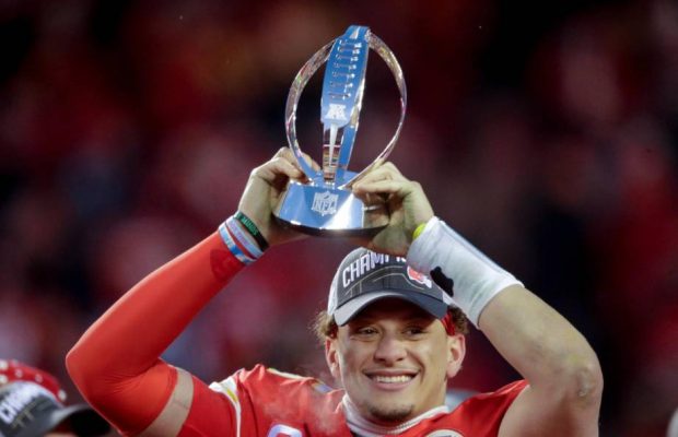 Patrick Mahomes lleva a Chiefs a su 1er Super Bowl en 50 años