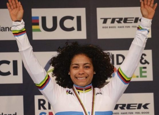 La ciclista dominicana Ceylin del Carmen Alvarado ganó  oro en el Campeonato del Mundo de Ciclocross Elite