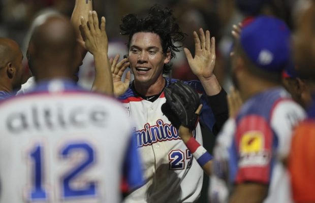 República Dominicana vence a Puerto Rico y pasa a la final de la Serie del Caribe