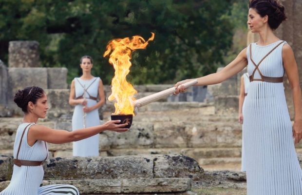 Sin público por el coronavirus, se encendió la llama olímpica en Grecia camino a los Juegos Olímpicos de Tokio 2020