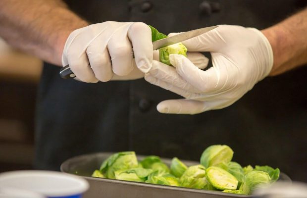 Supervisan en México los alimentos para evitar contagios de Covid-19