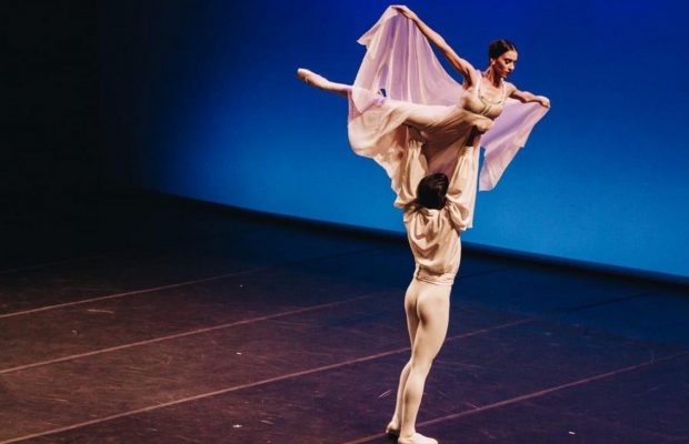 Una Noche Azul con las estrellas de la danza mundial