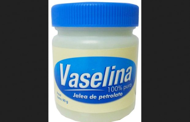 La vaselina, aliada de tu belleza, de tu salud y en tu hogar.