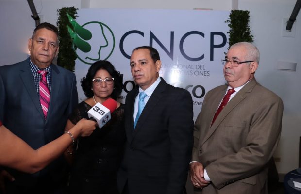 Miembro del CNCP dice los almacenes empiezan a tener desabastecimiento