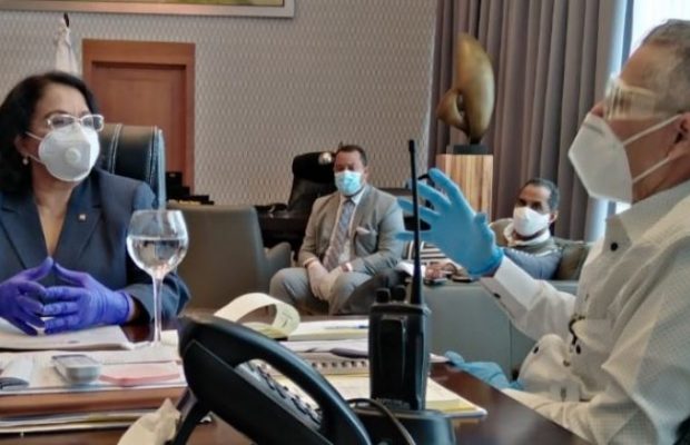 UASD Y ALCALDE DE SDE AVANZAN PLANES PARA CONSTRUIR CIUDAD UNIVERSITARIA EN ESA DEMARCACIÓN