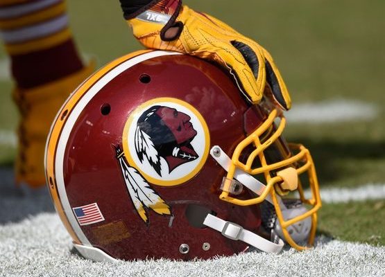 Los Washington Redskins anunciaron que retirarán su apodo y logotipo
