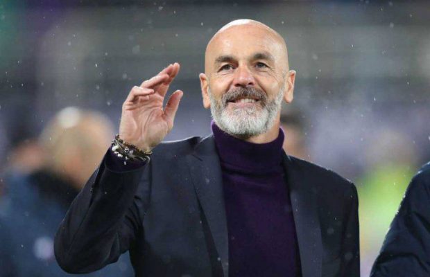 EL Milan extiende el contrato del entrenador Stefano Pioli