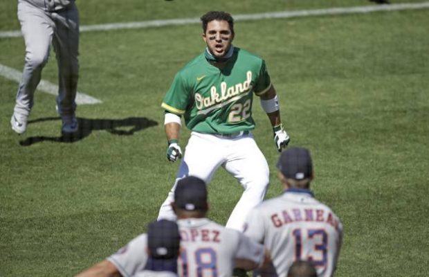 Ramón Laureano apela suspensión impuesta por MLB tras pelea