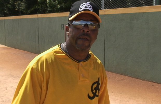 Luis Polonia dirigirá en la Liga de Béisbol independiente de Puerto Rico