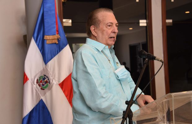 Ministerio de Cultura pone a circular 18 obras de autores dominicanos