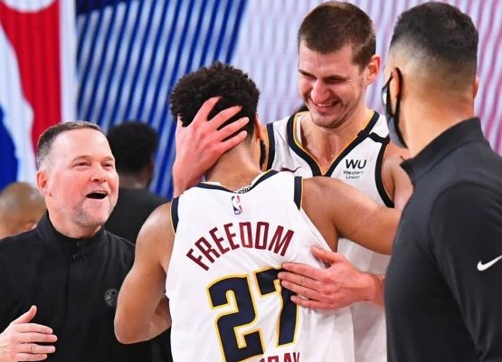 Denver Nuggets logran primera Victoria en Final de Conferencia Oeste