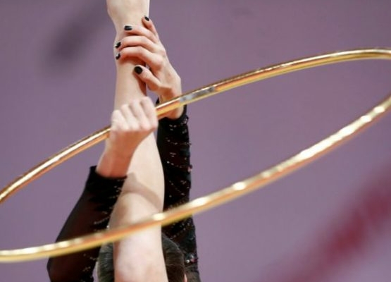 Regresa la gimnasia: Tiza líquida, nada de miel y prohibido escupir