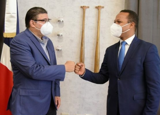 Miderec y Edesur iluminarán el Centro Olímpico Juan Pablo Duarte Dominicano