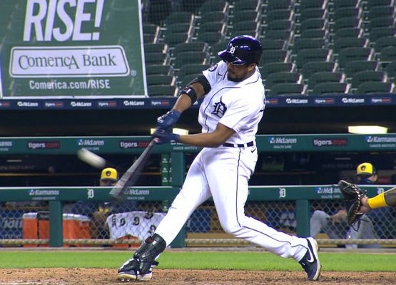 Jeimer Candelario pega dos cuadrangulares; Rafael Devers guía a los Medias Rojas