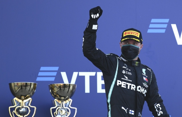 Valtteri Bottas gana la cita del Gran Premio de Rusia