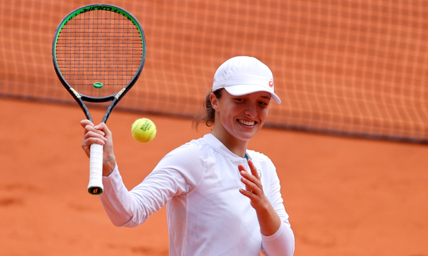 La polaca Iga Swiatek se interpone en el camino de la argentina Nadia Podoroska en el Roland Garros