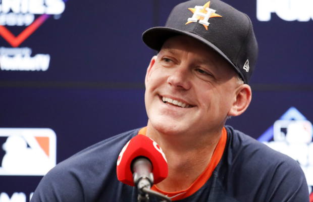 A.J. Hinch, favorito para dirigir a los Tigres de Detroit