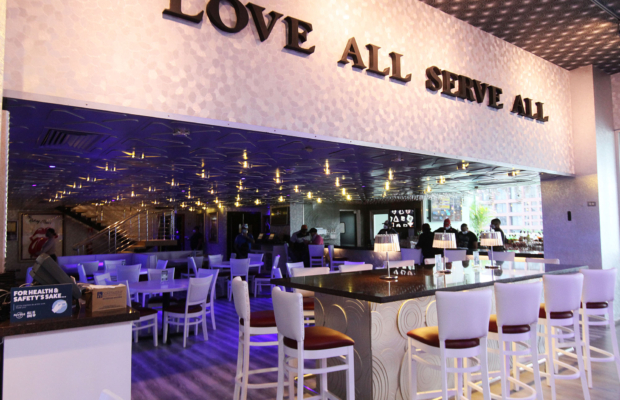 Hard Rock Café Santo Domingo reabre oficialmente sus puertas