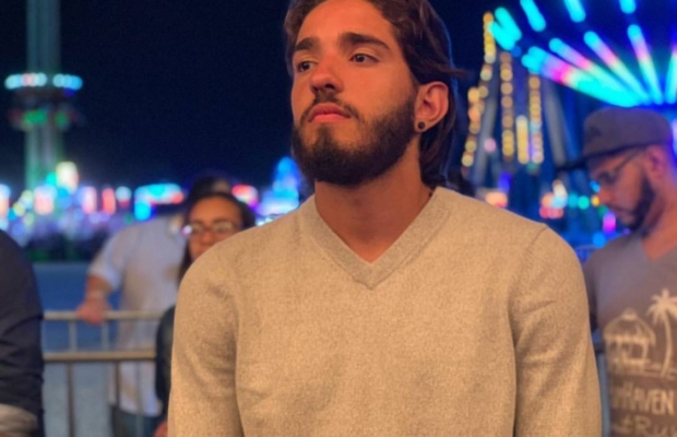 Juan Sebastián presenta su «Difícil amor»