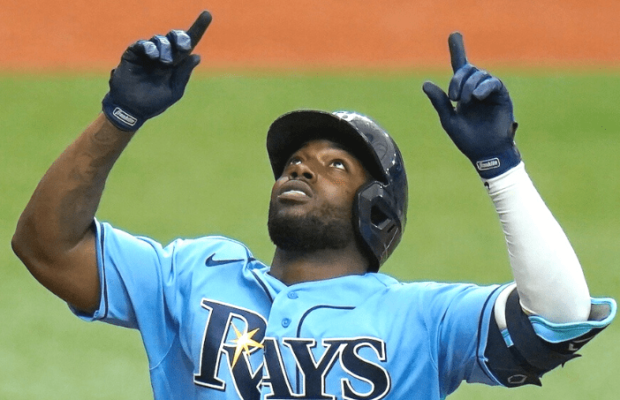 Randy Arozarena gana premio Babe Ruth a MVP de postemporada