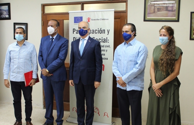 Municipios de Haina y San Cristóbal se unen a favor de las niñas y adolescentes