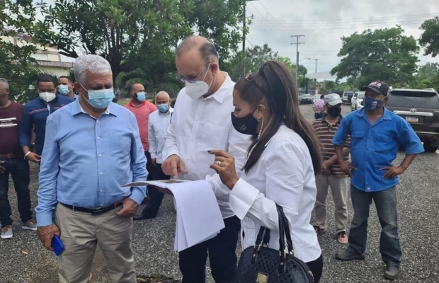 Director de PROINDUSTRIA dispone adecuar parque de zonas francas de Cotuí