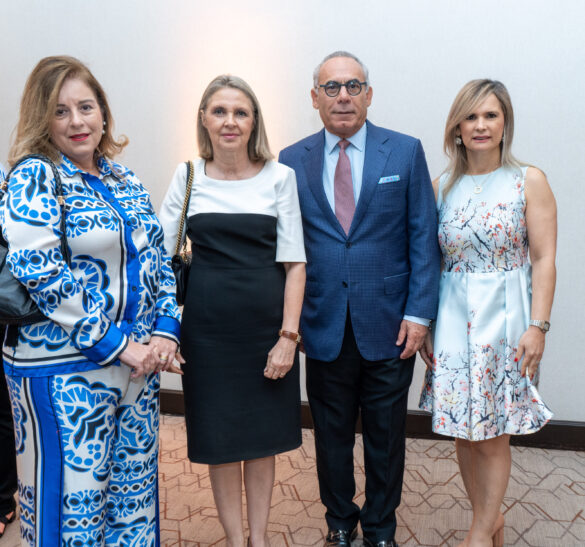 DSC02662- Alexandra Palamara, Clara Reid, Emilio Hasbun y Annerys Rodríguez