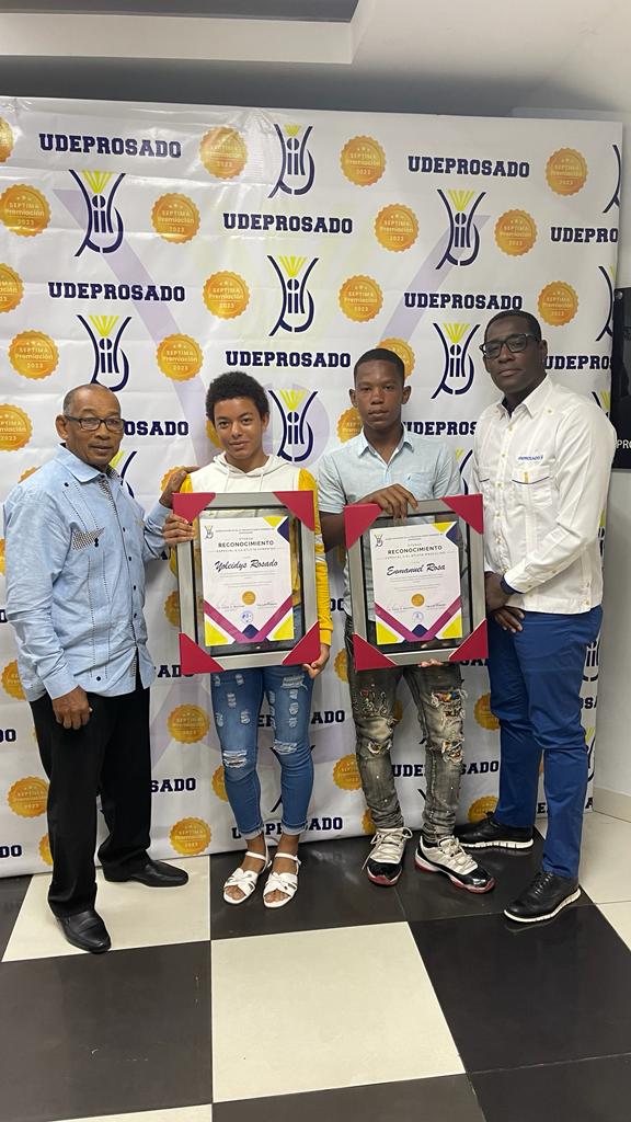 Yoleiny Rosado y Emmanuel Rosa En Lucha Olimpica