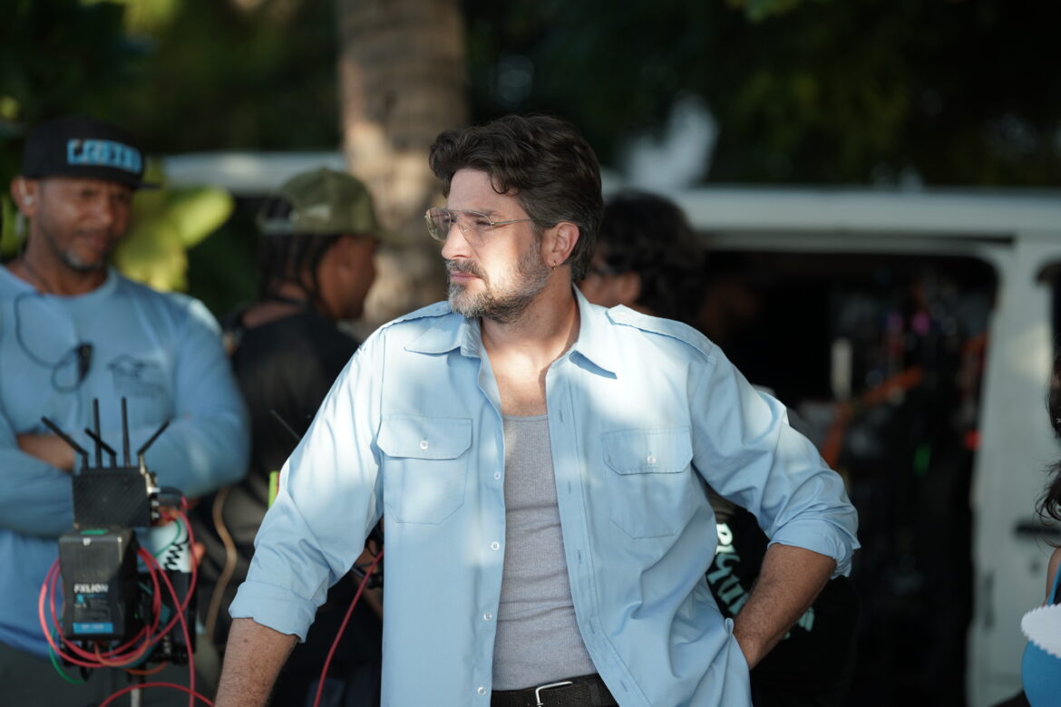 El nuevo filme es una coproducción con España en la que actúan David Chocarro, Iván Sánchez, Martin Fajardo, Sterlyn Ramírez, Luis Carlos de la Lombana, Juan Andrés Cabrera, Nashla Bogaert y Zoe Martín Lachapell