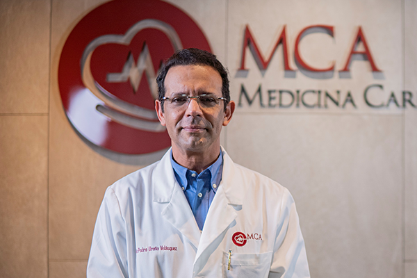 Equipo cardiovascular dominicano marca un hito con certificación única para implantes de válvulas cardíacas