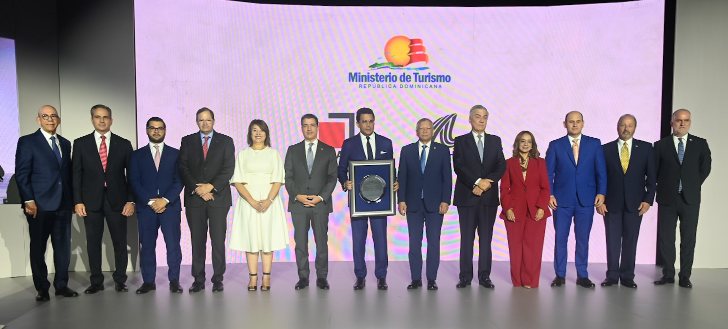 La banca premia la gestión de David Collado en Turismo 