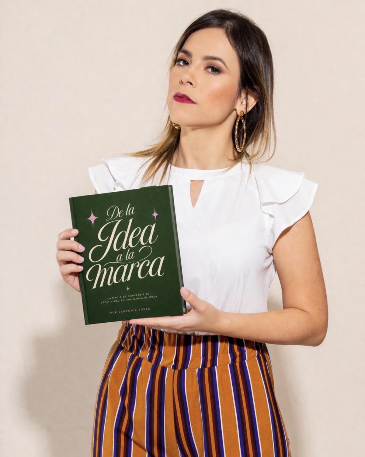 Diseñadora latina lanza “De la Idea a la Marca”, un libro que impulsa el emprendimiento con propósito