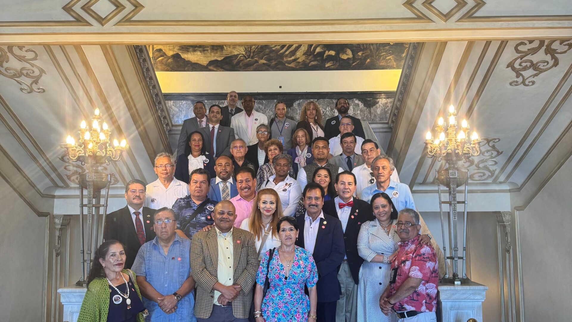 Periodistas mexicanos fortalecen lazos en RD con visita al Palacio Nacional