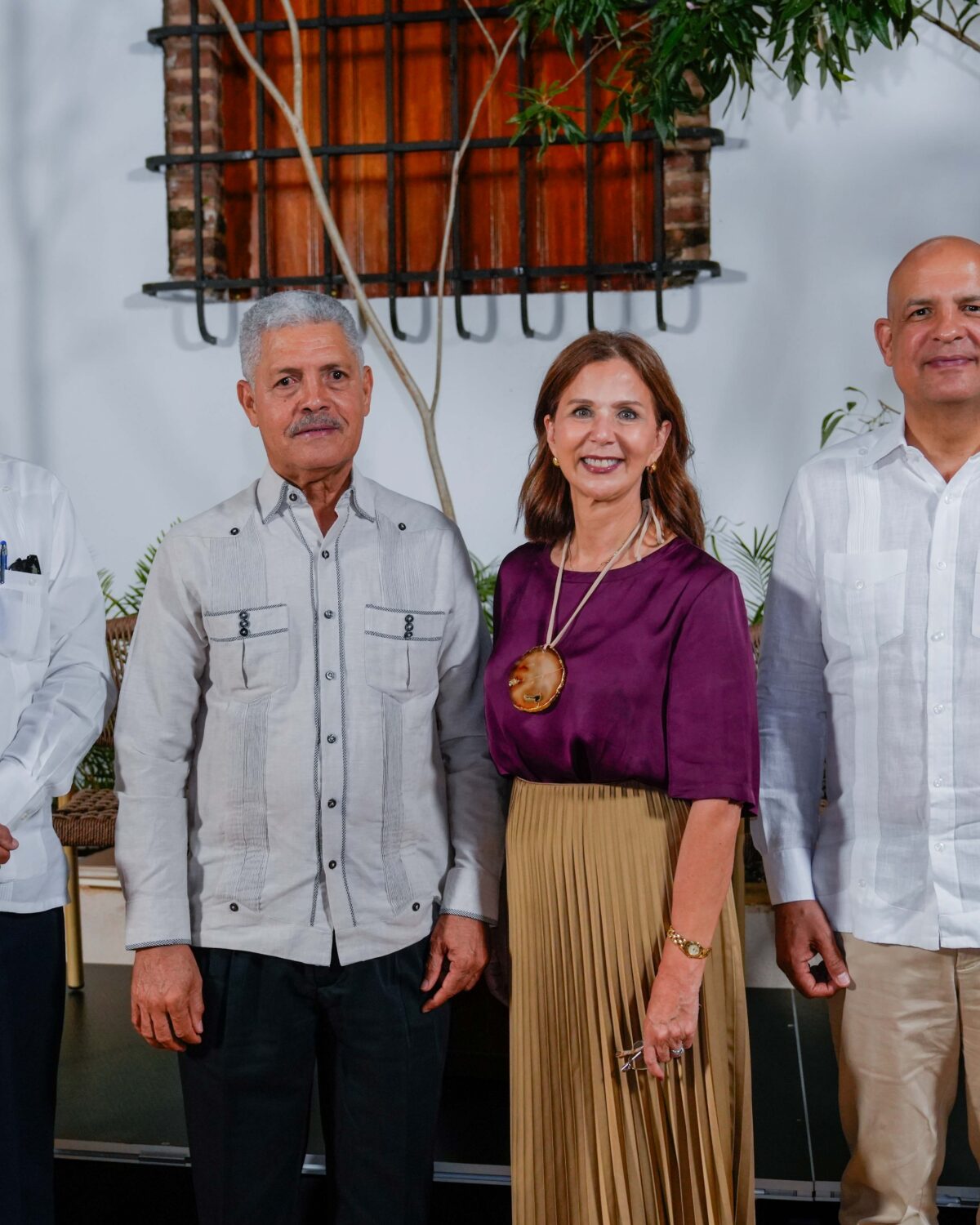 Centro Cultural Taíno impulsa diálogo sobre preservación de las Cuevas del Pomier