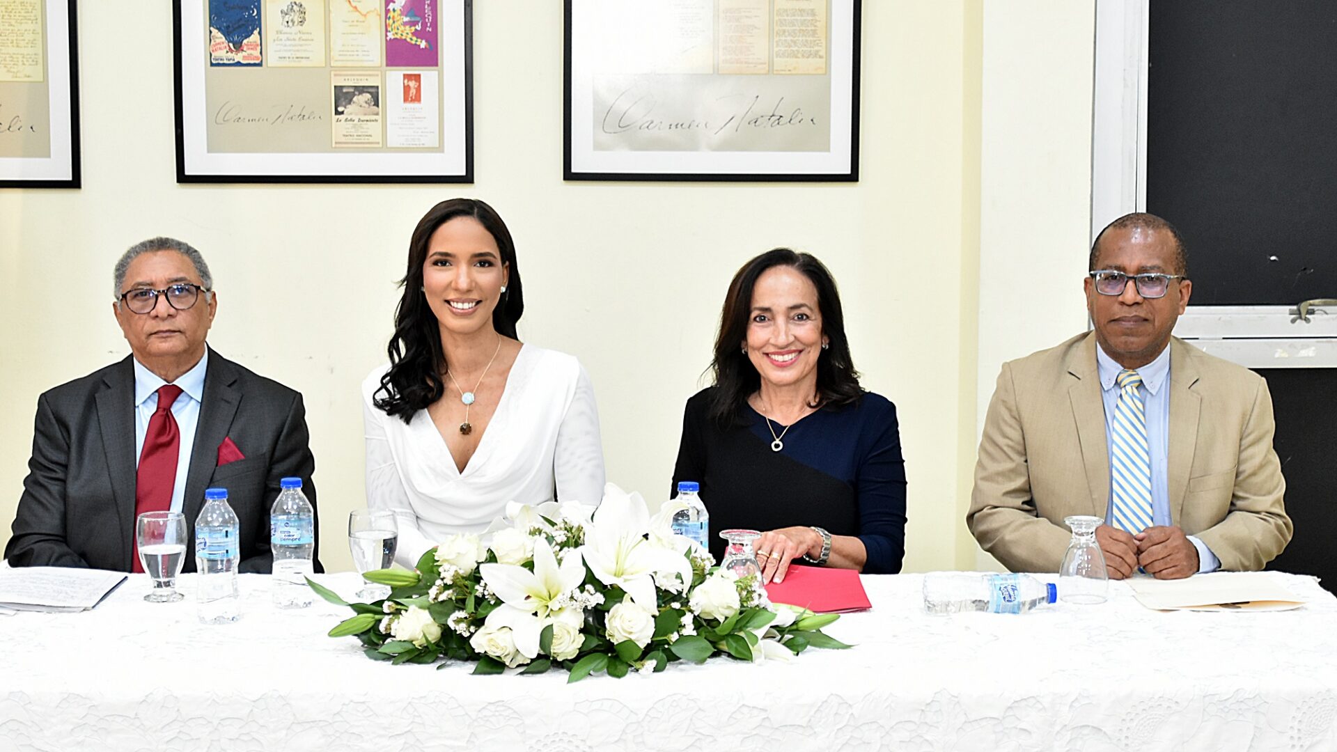 Abogada dominicana publica primera guía en español sobre cómo ejercer derecho en Francia