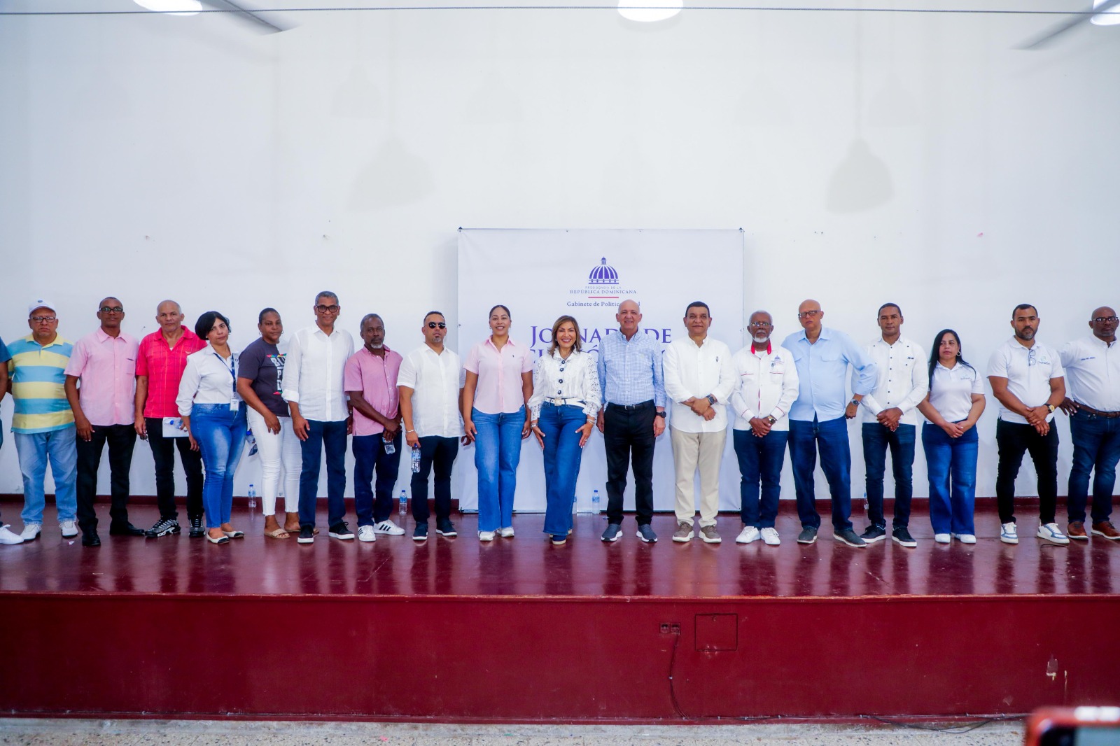 Gabinete de Política Social lleva asistencia integral a familias vulnerables en Simón Bolívar