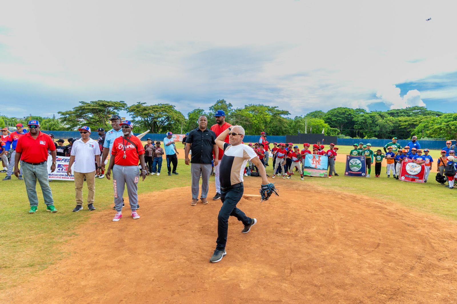 Abeprosado inaugura torneo municipal U6 y U8 copa Seaborad
