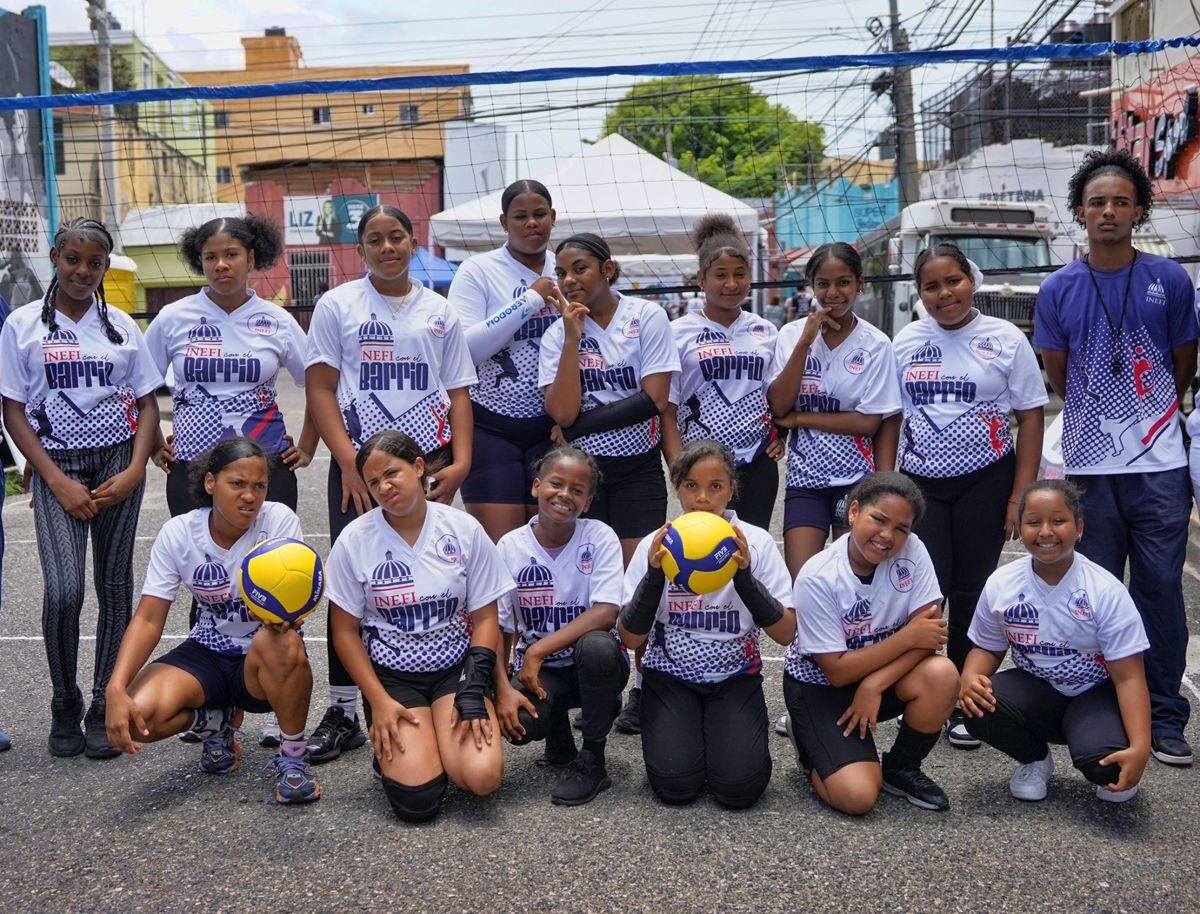 INEFI con el Barrio impacta sector San Carlos del Distrito Nacional; Policía Nacional valora alto alcance del programa
