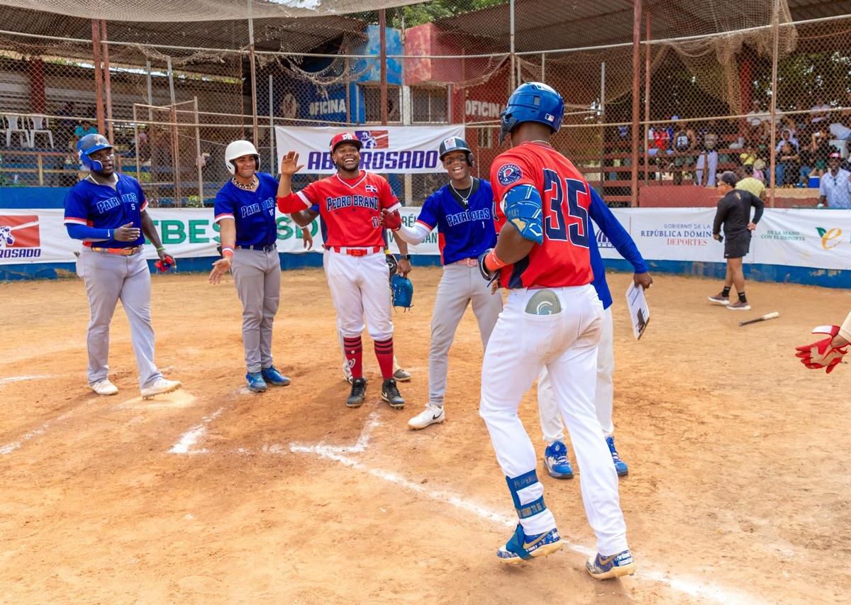 Team Gray conquista el Juego de Estrellas del TBES-PSD Copa Seaboard; Tony Ruiz es elegido MVP