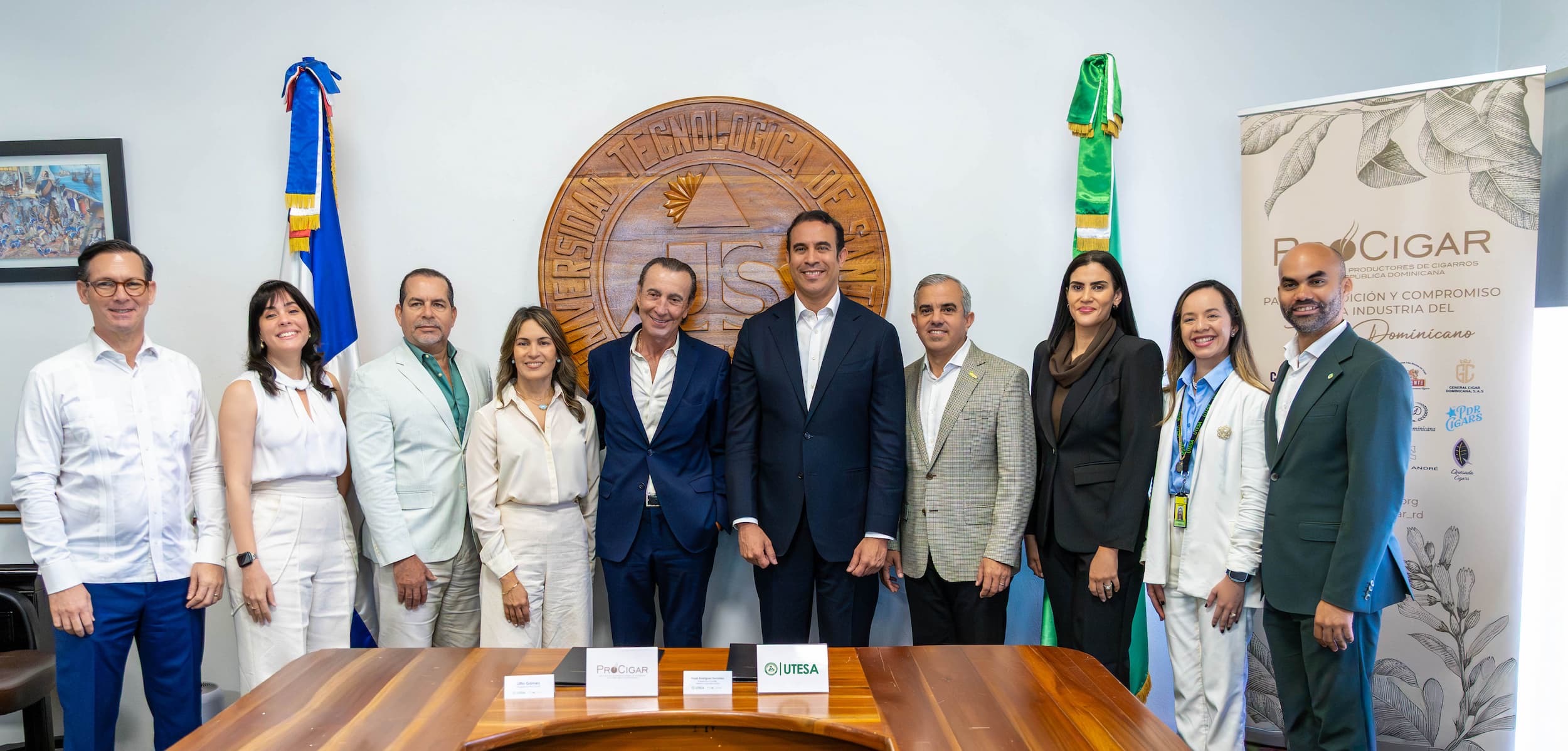 PROCIGAR y UTESA impulsan becas MAU para jóvenes