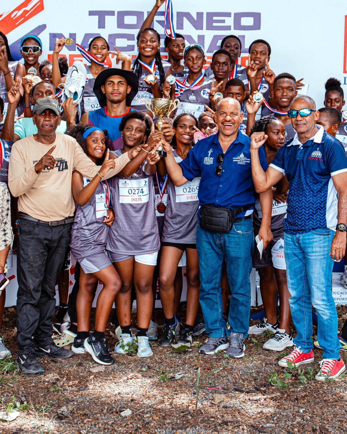 Samaná domina la apertura del Torneo Nacional de Atletismo Escolar INEFI 2026