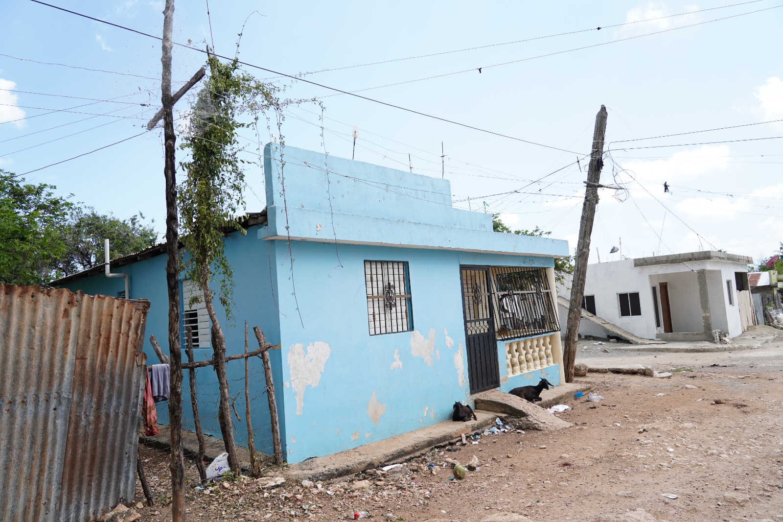 Edesur ejecutará amplio programa de recuperación de polígonos eléctricos en once provincias por un monto de RD$1,752 millones