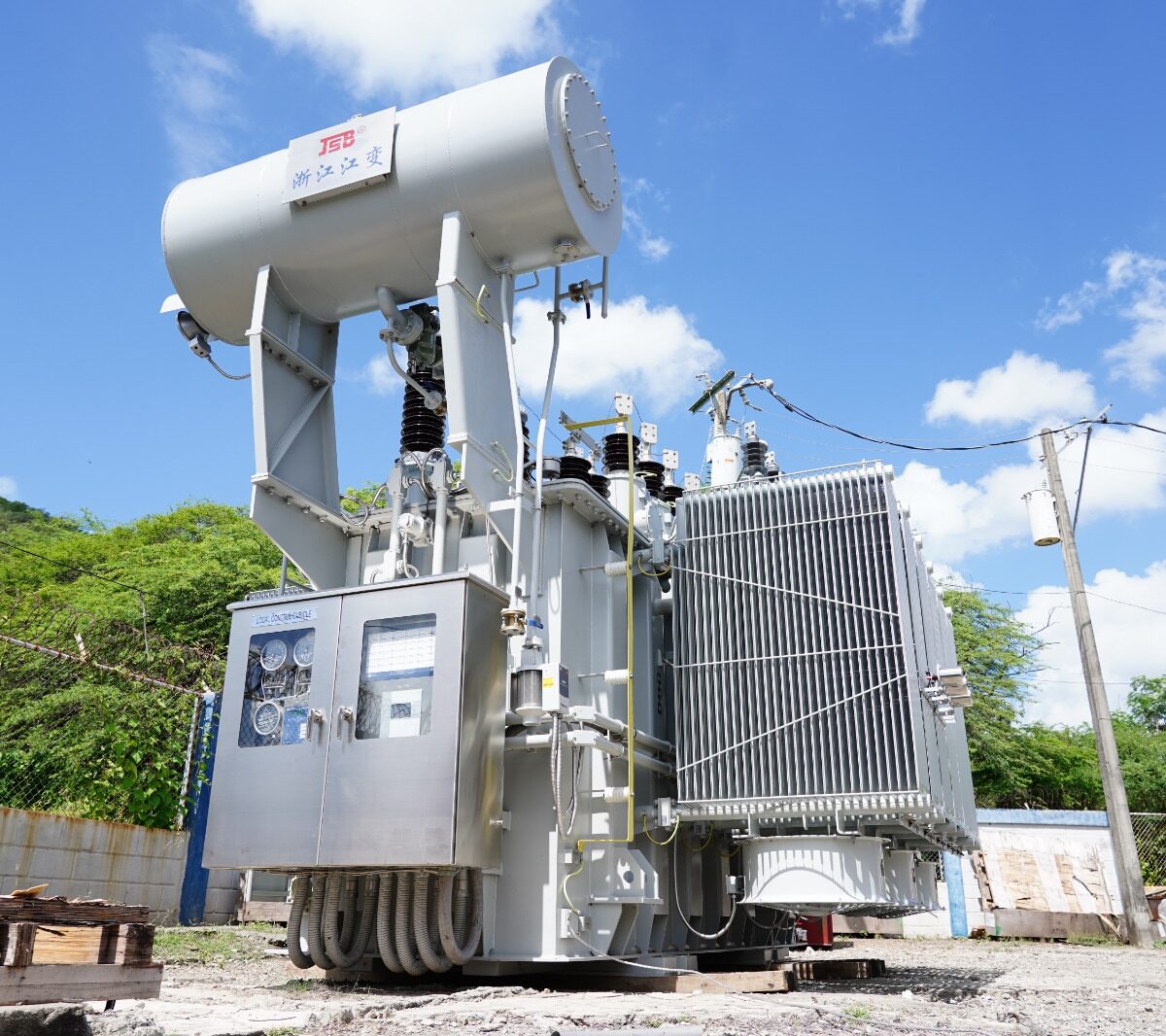 Edesur repotencia subestación eléctrica en Peravia con una inversión superior a los RD$67.5 millones